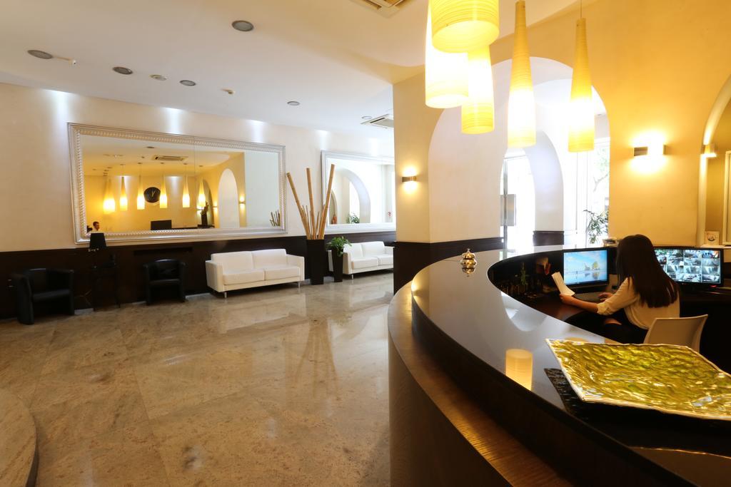 Hotel Europa フォッジア エクステリア 写真