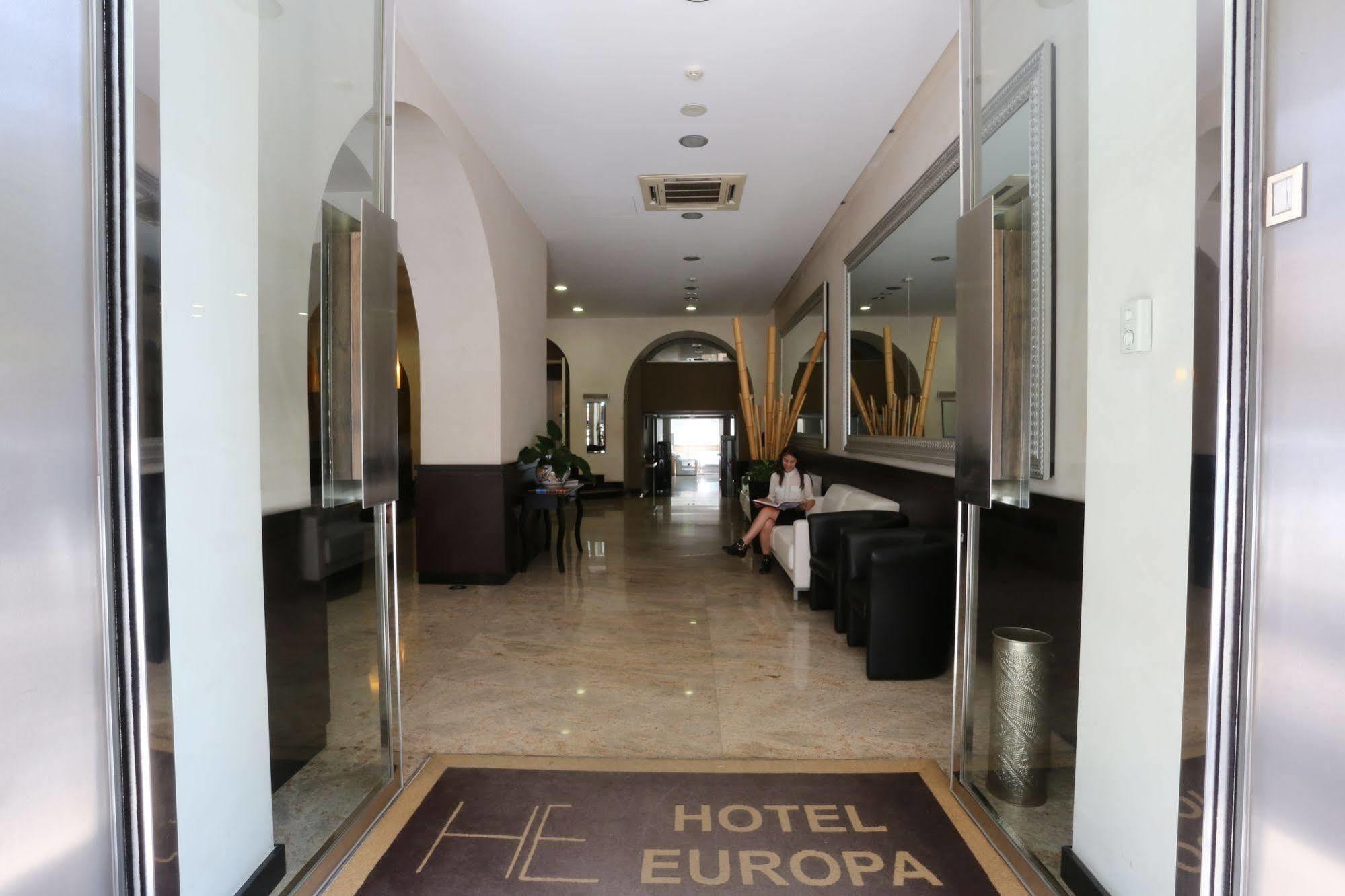 Hotel Europa フォッジア エクステリア 写真