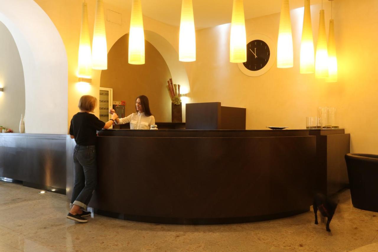 Hotel Europa フォッジア エクステリア 写真